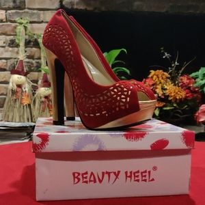 Edie - 61 Red Pumps